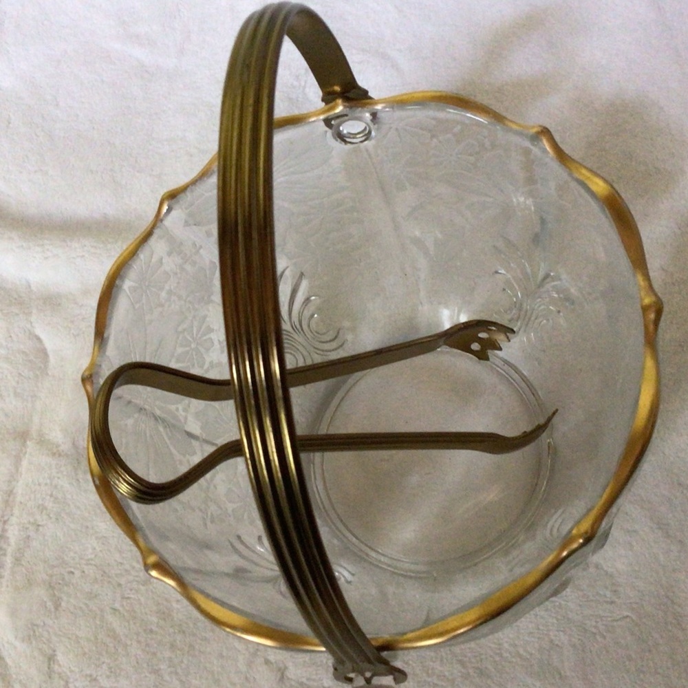 VTG FOSTORIA BAROQUE ETCHED GLASS ICE BUCKET WITH HANDLE &TONGS - Picture 10 of 11